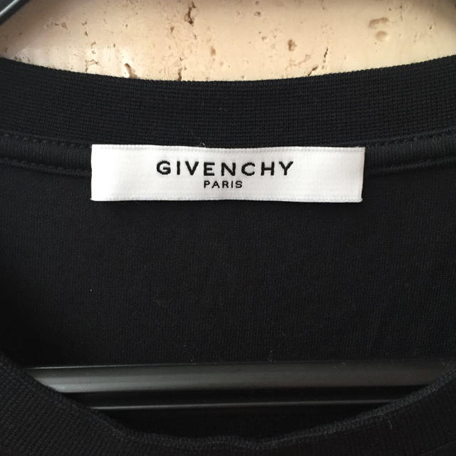 GIVENCHY(ジバンシィ)の新品⭐︎GIVENCHY タンクトップ レディースのトップス(Tシャツ(半袖/袖なし))の商品写真