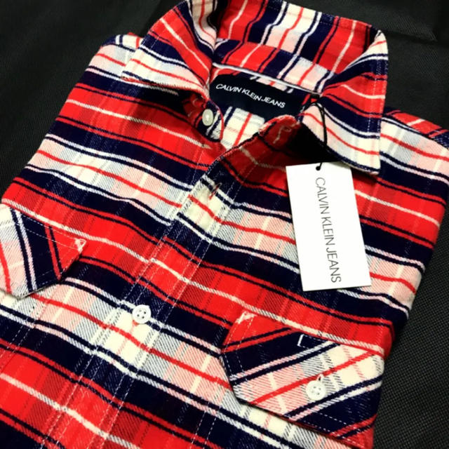 Calvin Klein(カルバンクライン)の新品 ★海外限定品  カルバンクライン フランネルシャツ  チェック レッド メンズのトップス(シャツ)の商品写真