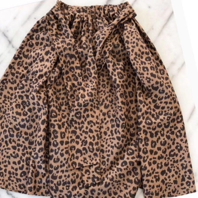 ZARA(ザラ)のBIRTHDAY BASH レオパードスカート レディースのスカート(ロングスカート)の商品写真