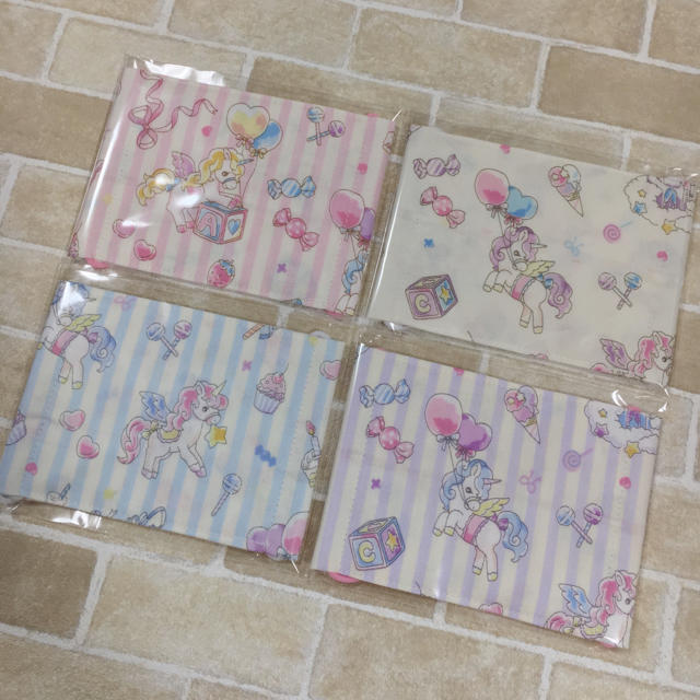 可愛い♡ハンドメイド♡ダブルガーゼ♡子供マスク♡ゆめかわ♡4枚set♡ ハンドメイドのキッズ/ベビー(外出用品)の商品写真