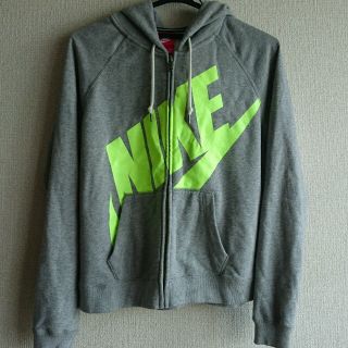 ナイキ(NIKE)のm--y様専用☆NIKE パーカー☆ チ(パーカー)