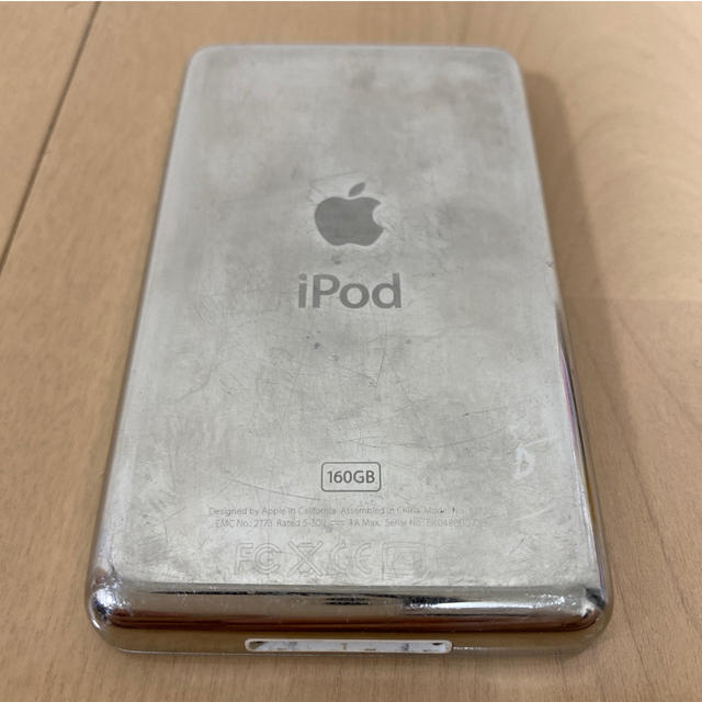 Apple(アップル)の【動作確認済み】iPod Classic Silver 160GB スマホ/家電/カメラのオーディオ機器(ポータブルプレーヤー)の商品写真