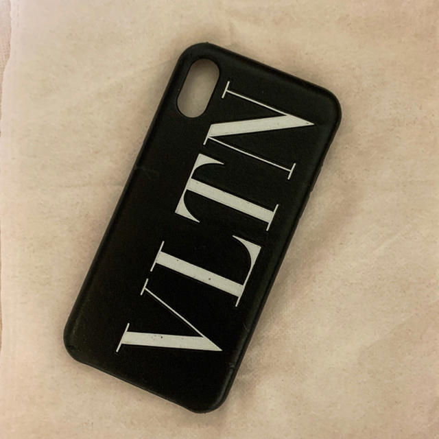 VALENTINO(ヴァレンティノ)のvalentino iPhoneX,XSケース スマホ/家電/カメラのスマホアクセサリー(iPhoneケース)の商品写真