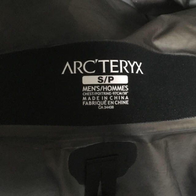 ARC'TERYX(アークテリクス)のアークテリクス マウンテンパーカー メンズのジャケット/アウター(マウンテンパーカー)の商品写真