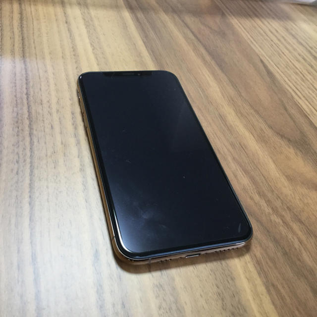 Apple(アップル)のiPhoneXs超美品中古 256GB スマホ/家電/カメラのスマートフォン/携帯電話(スマートフォン本体)の商品写真