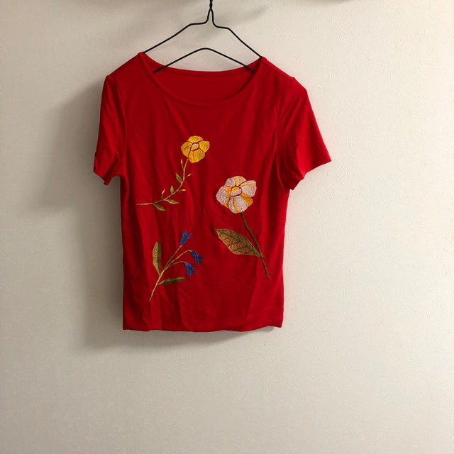 VIVA YOU 刺繍Tシャツ | フリマアプリ ラクマ