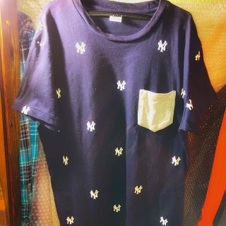 マジェスティック(Majestic)の希少ニューヨークヤンキース NEWYORK  Yankeesオシャレ Tシャツ(Tシャツ/カットソー(半袖/袖なし))