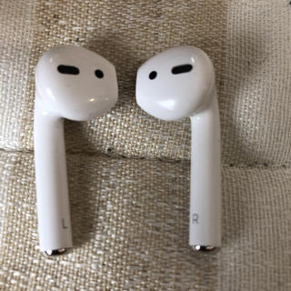 アップル(Apple)のAirPods耳のみ 初代 クリリン様専用(ヘッドフォン/イヤフォン)