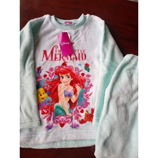 Disney(ディズニー)の専用出品 キッズ/ベビー/マタニティのキッズ服女の子用(90cm~)(パジャマ)の商品写真