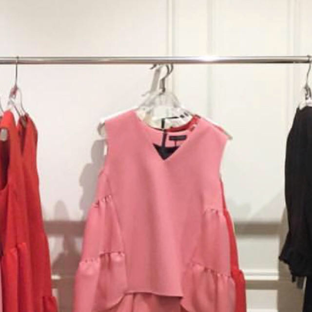 BARNEYS NEW YORK(バーニーズニューヨーク)のYOKO CHAN  drawer レディースのトップス(シャツ/ブラウス(半袖/袖なし))の商品写真