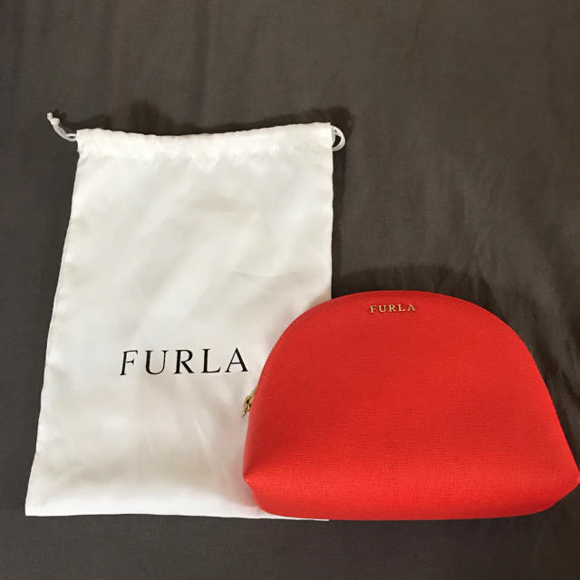 Furla(フルラ)のFurla  ラウンドポーチ レディースのファッション小物(ポーチ)の商品写真