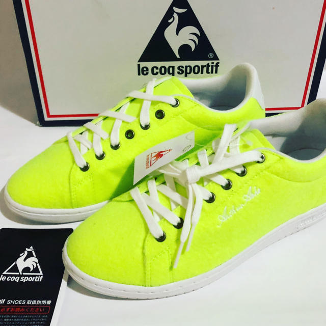 le coq sportif(ルコックスポルティフ)のルコック アーサーアッシュ テニスボール 限定スニーカー メンズの靴/シューズ(スニーカー)の商品写真