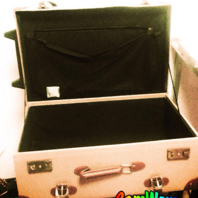 LAZY SUSAN(レイジースーザン)のLazy Susan♡レトロトランク レディースのバッグ(スーツケース/キャリーバッグ)の商品写真