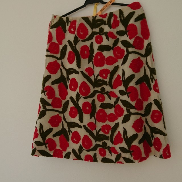 Sybilla(シビラ)のシビラ 花柄スカート モコモコ刺繍 M レディースのスカート(ひざ丈スカート)の商品写真
