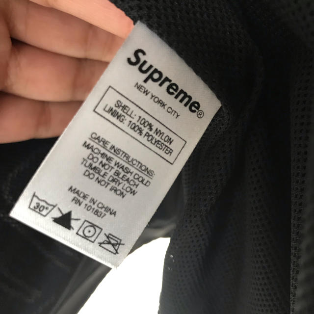 Supreme(シュプリーム)のSupreme Nylon cargo vest メンズのトップス(ベスト)の商品写真