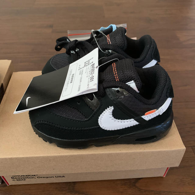 NIKE(ナイキ)のNIKE offwhite kids airmax90 キッズ/ベビー/マタニティのベビー靴/シューズ(~14cm)(スニーカー)の商品写真