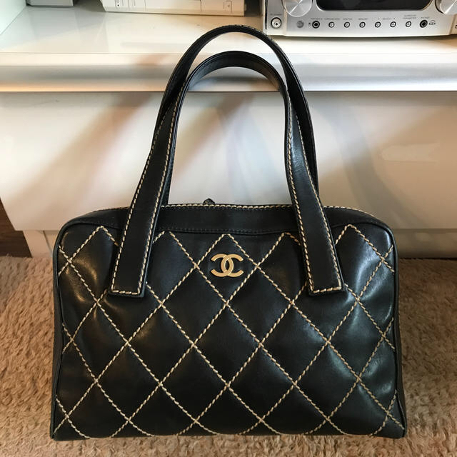 CHANEL ワイルドステッチフェンディ