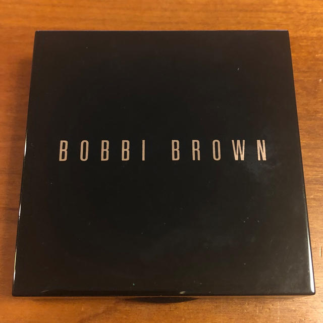 BOBBI BROWN(ボビイブラウン)の【新品未使用】ボビイブラウン シマーブリック ピンククォーツ コスメ/美容のベースメイク/化粧品(チーク)の商品写真