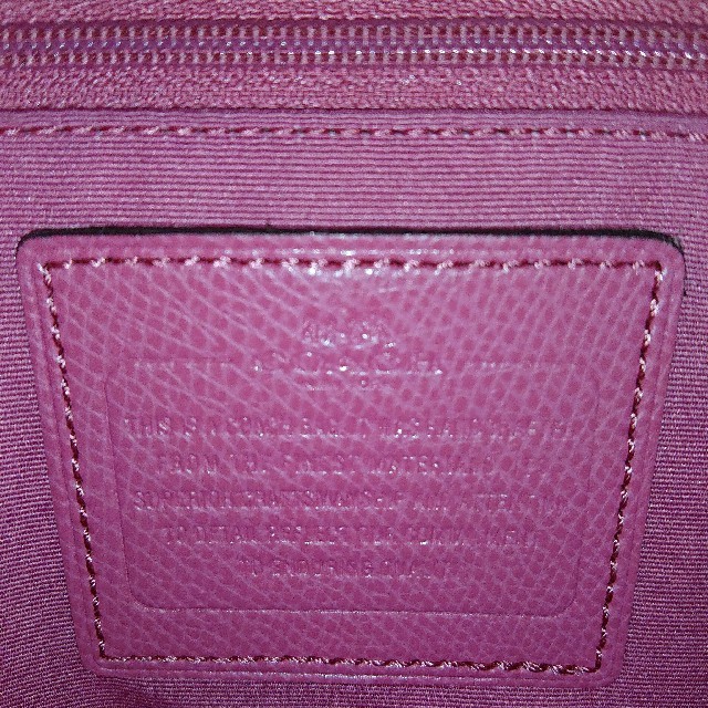 COACH(コーチ)のCOACHショルダーバッグ ピンク レディースのバッグ(ショルダーバッグ)の商品写真