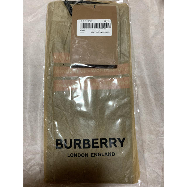 BURBERRY(バーバリー)の新品、未使用 正規品 Burberry バーバリー アームウォーマー   スポーツ/アウトドアのランニング(その他)の商品写真