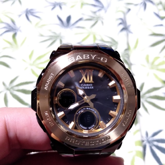 Baby-G(ベビージー)のチッチ様専用　電波ソーラー　腕時計　CASIO Baby-G bga-2200g レディースのファッション小物(腕時計)の商品写真