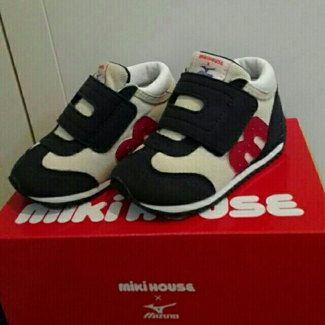 mikihouse(ミキハウス)の☆☆ミキハウス MIZUNOコラボシューズ☆☆　14cm キッズ/ベビー/マタニティのベビー靴/シューズ(~14cm)(スニーカー)の商品写真