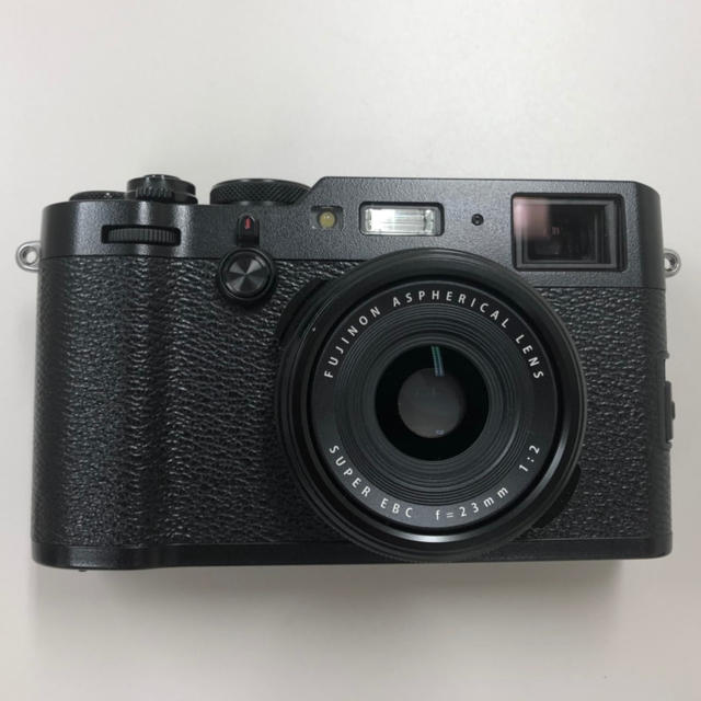 FUJIFILM 富士フイルム x100f ブラック 黒 おまけ付