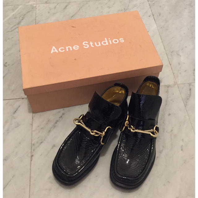 レディース【お値下げ】新品未使用ACNE ★ブラックシューズ