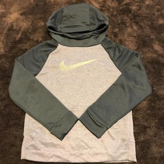 ナイキ(NIKE)のNIKE パーカー 130cm(その他)