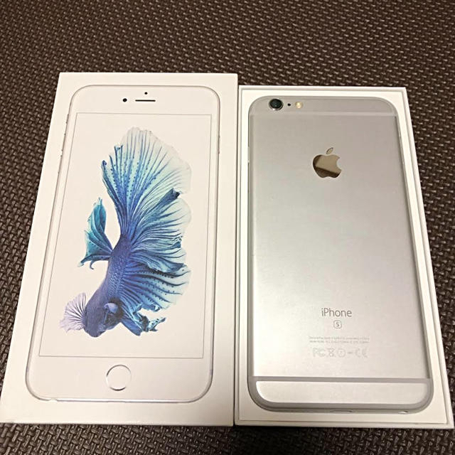 【大容量】iPhone 6s Plus Silver 128 GB docomo