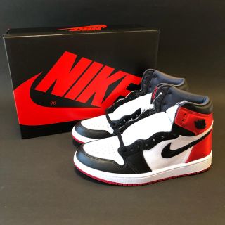 ナイキ(NIKE)のNIKE WMNS AIR JORDAN 1 SATIN "BLACK TOE"(スニーカー)