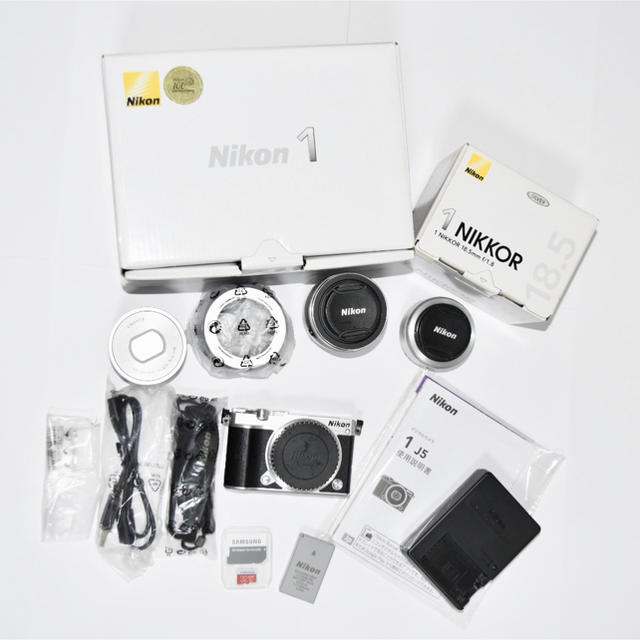 Nikon1 J5