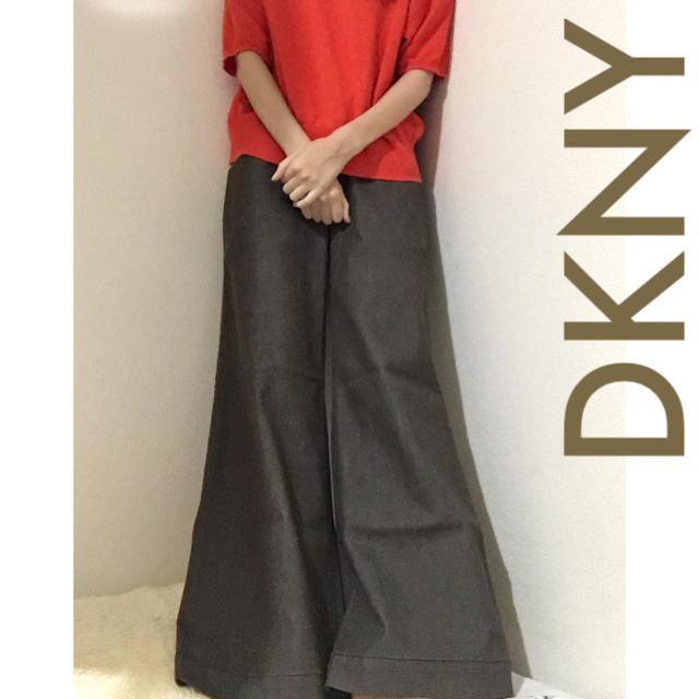 DKNY(ダナキャランニューヨーク)の美品 ダナキャラン ワイドパンツ 秋服 秋色 秋物 秋冬 レディースのパンツ(バギーパンツ)の商品写真