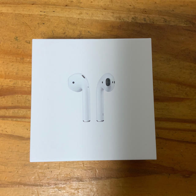 AirPods With Wireless Charging Caseのサムネイル
