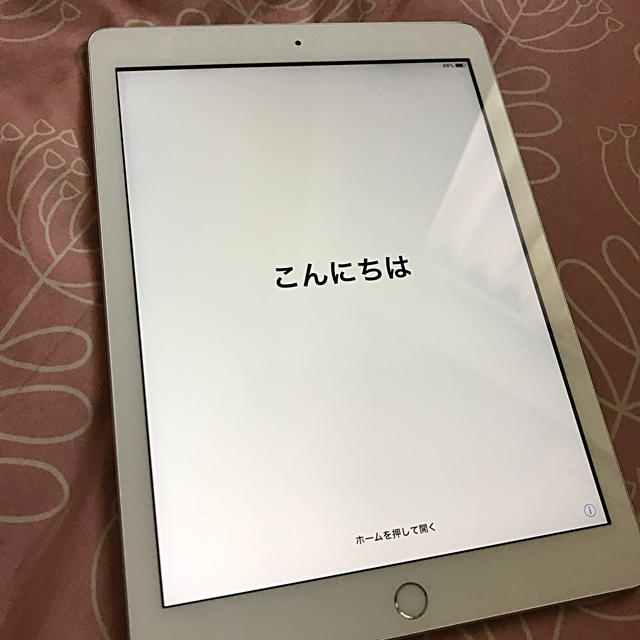 iPad 第5世代 WiFiモデル シルバー 32GB