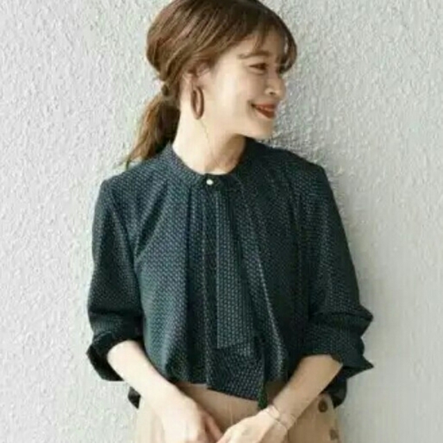 SHIPS for women - morio様専用 小紋柄ピンパール付きボウタイブラウス