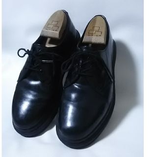 ドクターマーチン(Dr.Martens)の
希少オールブラック!ドクターマーチン3ホールローファー人気黒24


(ローファー/革靴)