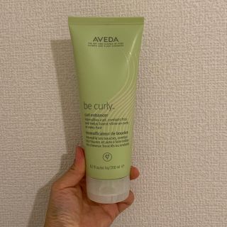 アヴェダ(AVEDA)のビーカーリーカールエンハンスローション(ヘアケア)