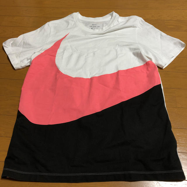 NIKE(ナイキ)のナイキ tシャツ  メンズのトップス(Tシャツ/カットソー(半袖/袖なし))の商品写真