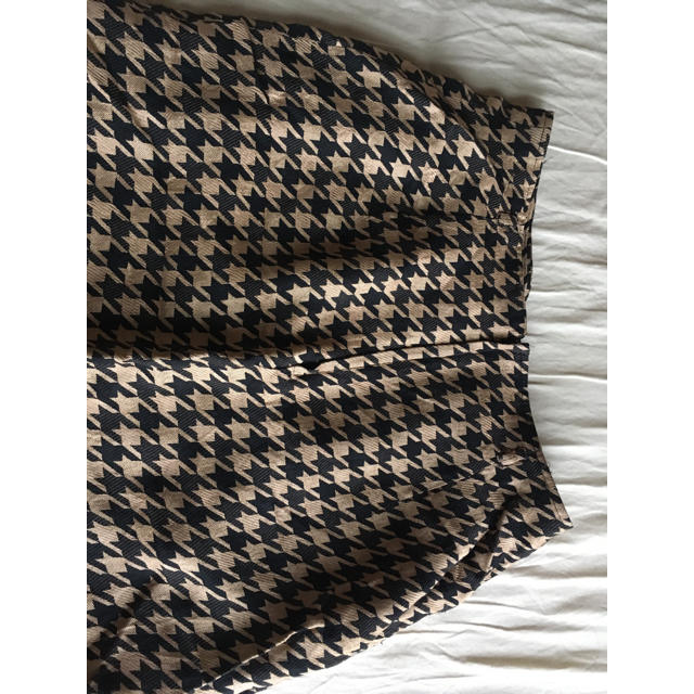 千鳥格子黒ブラウン茶ロングスカート古着 レディースのスカート(ロングスカート)の商品写真