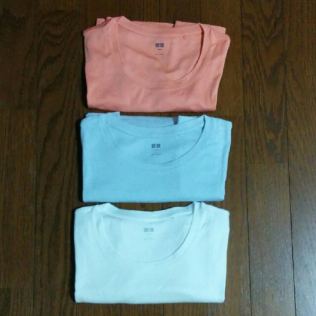 UNIQLO(ユニクロ)のリラックス様専用ユニクロTシャツ3枚+ネックレス レディースのトップス(Tシャツ(半袖/袖なし))の商品写真
