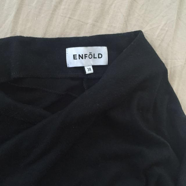 ENFOLD(エンフォルド)のENFOLD エンフォルド 変形トップス レディースのトップス(カットソー(長袖/七分))の商品写真