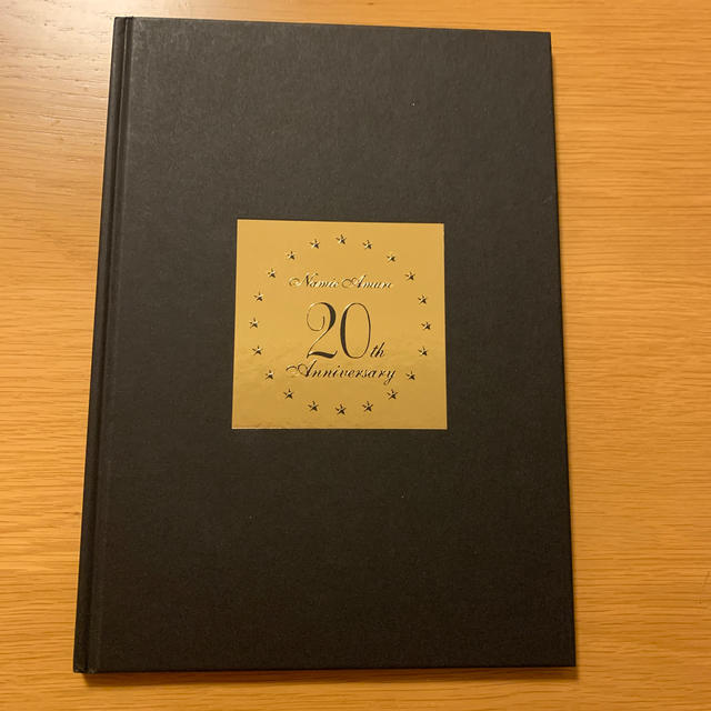 安室奈美恵 20周年記念 ツアーパンフレット写真集の通販 by 安室奈美恵 20周年記念 ツアーパンフレット写真集の通販 by