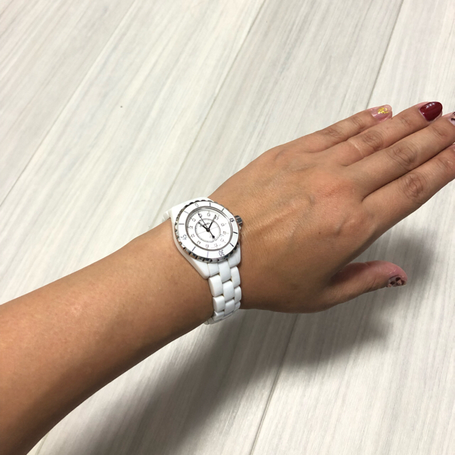 CHANEL(シャネル)のシャネル J12 12pダイヤ 33mm レディースのファッション小物(腕時計)の商品写真