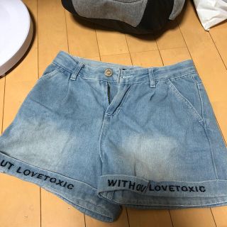 ラブトキシック(lovetoxic)のデニムショートパンツ(パンツ)