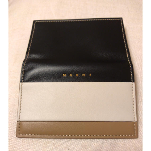 Marni(マルニ)のマルニ カードケース レディースのファッション小物(名刺入れ/定期入れ)の商品写真