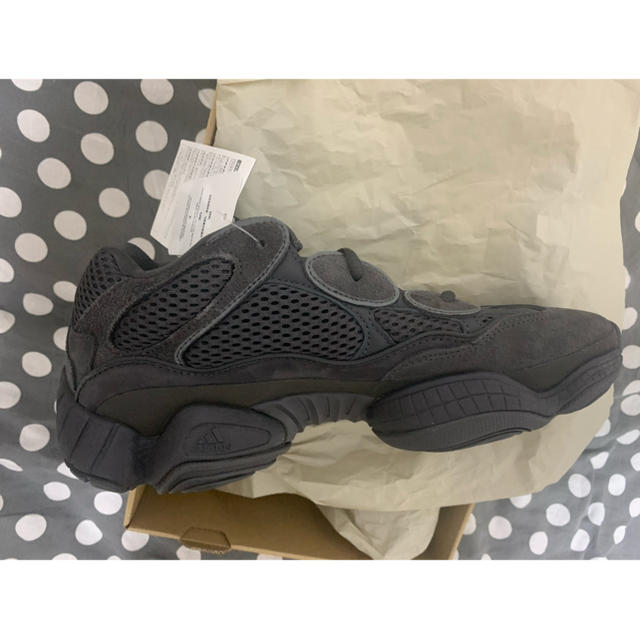 adidas(アディダス)のyeezy  500 27センチ メンズの靴/シューズ(スニーカー)の商品写真