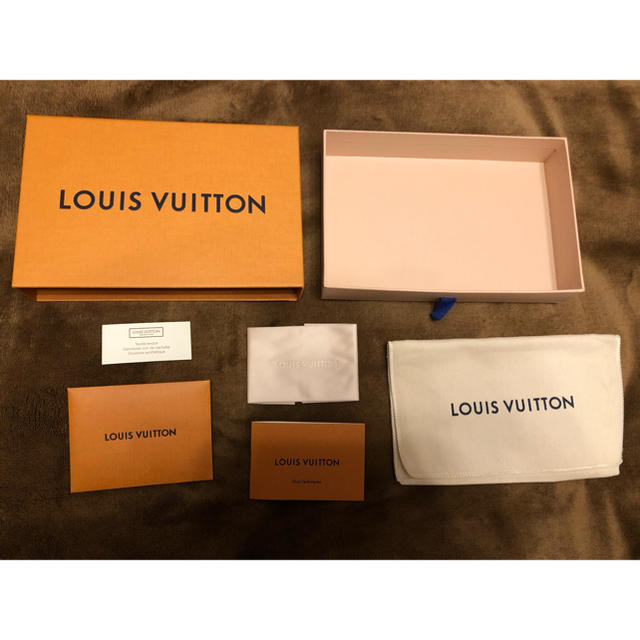 LOUIS VUITTON - LOUIS VUITTON 空き箱の通販