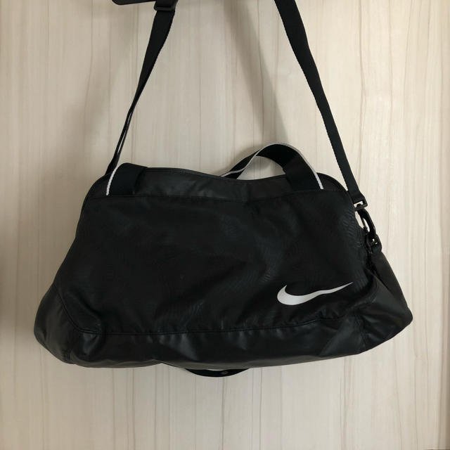 NIKE(ナイキ)のナイキ NIKE スポーツバッグ バッグ かばん カバン ジム レディースのバッグ(ボストンバッグ)の商品写真