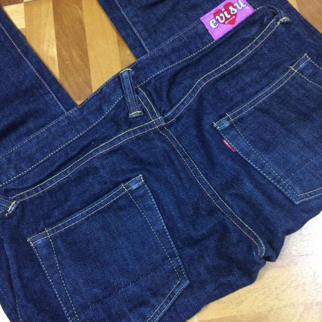 EVISU(エビス)のEVIS エヴィス デニム レディース  レディースのパンツ(デニム/ジーンズ)の商品写真